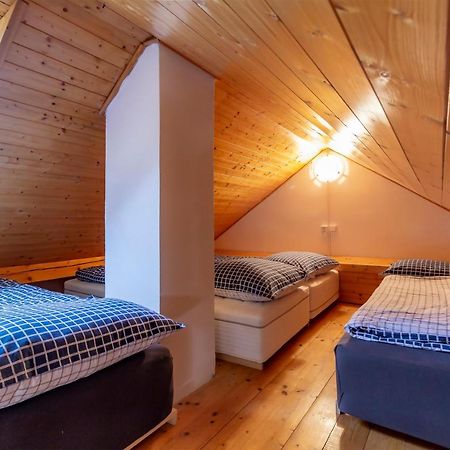 Apartmanovy Dum Vilémovice エクステリア 写真