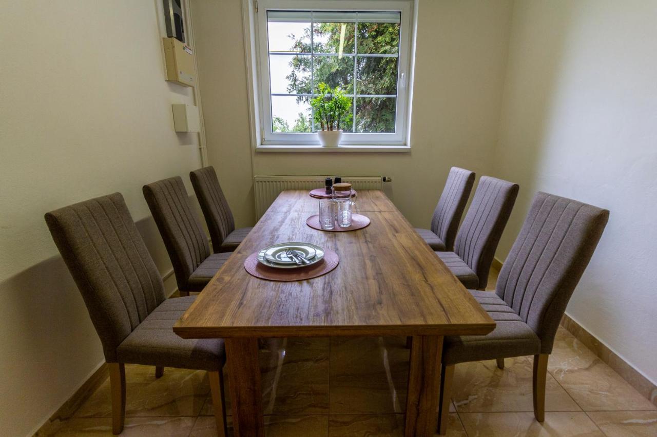 Apartmanovy Dum Vilémovice エクステリア 写真