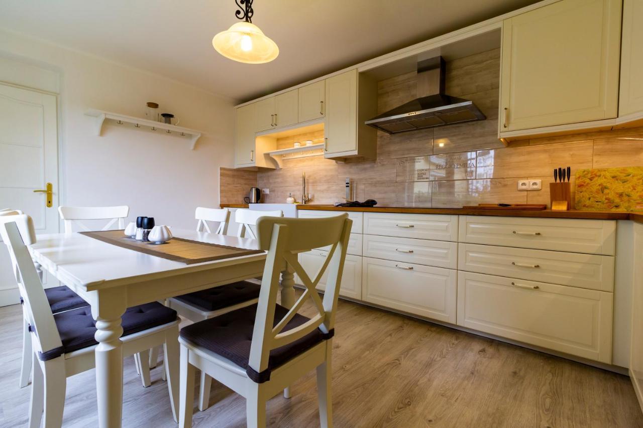 Apartmanovy Dum Vilémovice エクステリア 写真