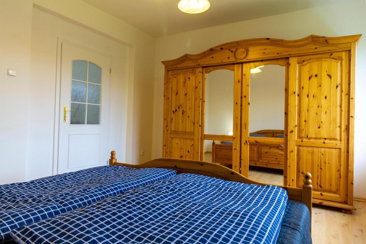 Apartmanovy Dum Vilémovice エクステリア 写真